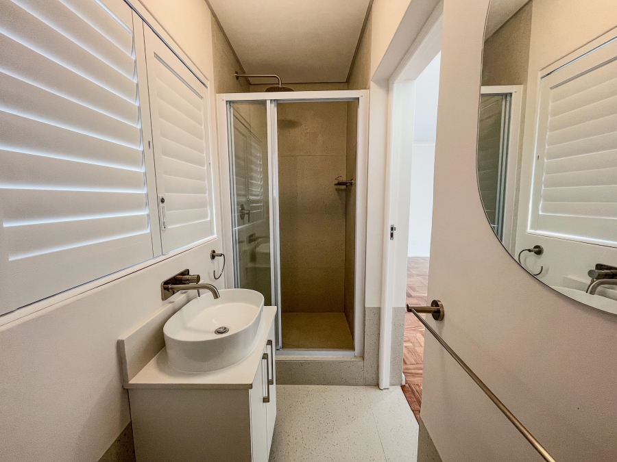 To Let 3 Bedroom Property for Rent in Pinelands Western Cape